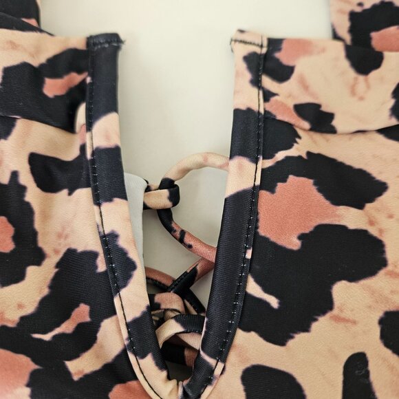 Womens High-Waisted Cheetah Print Bikini Set V-Neck Top & Stretchy Fit Size L - Picture 9 of 9